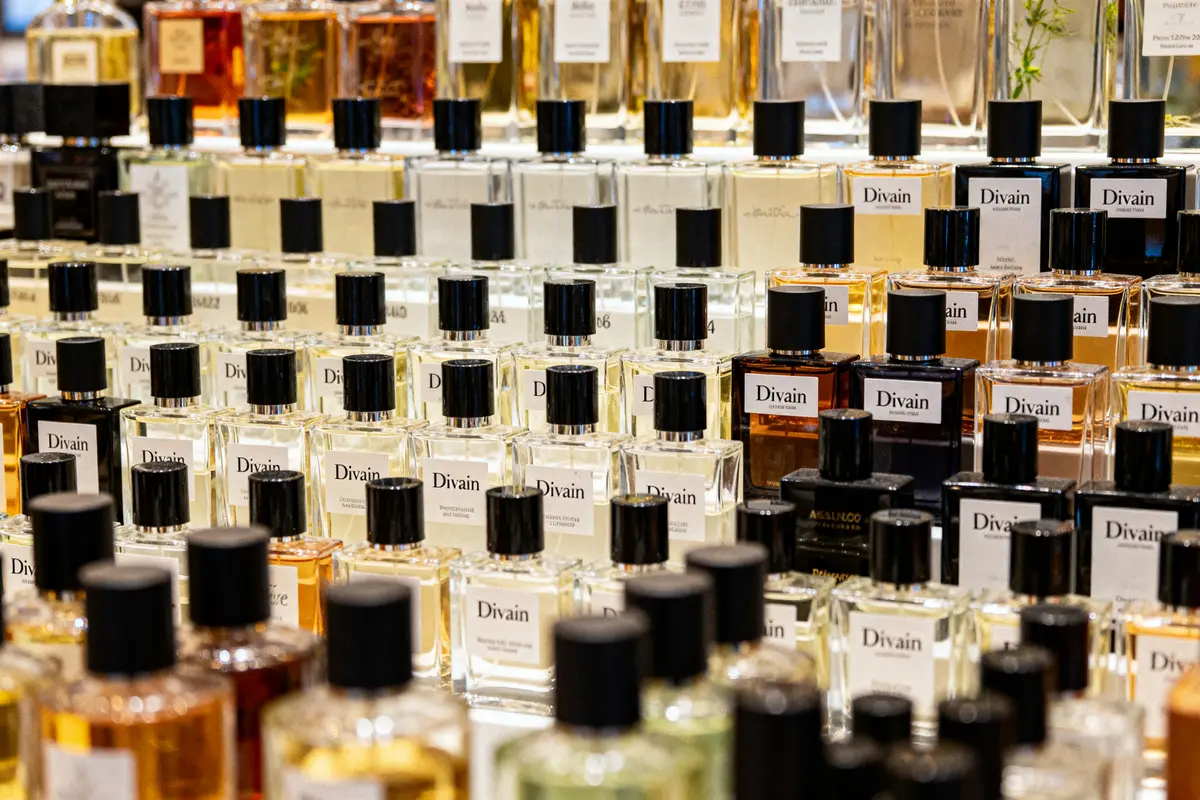 Divain parfums liste 2026 : catalogue, équivalences &amp; dupes PDF